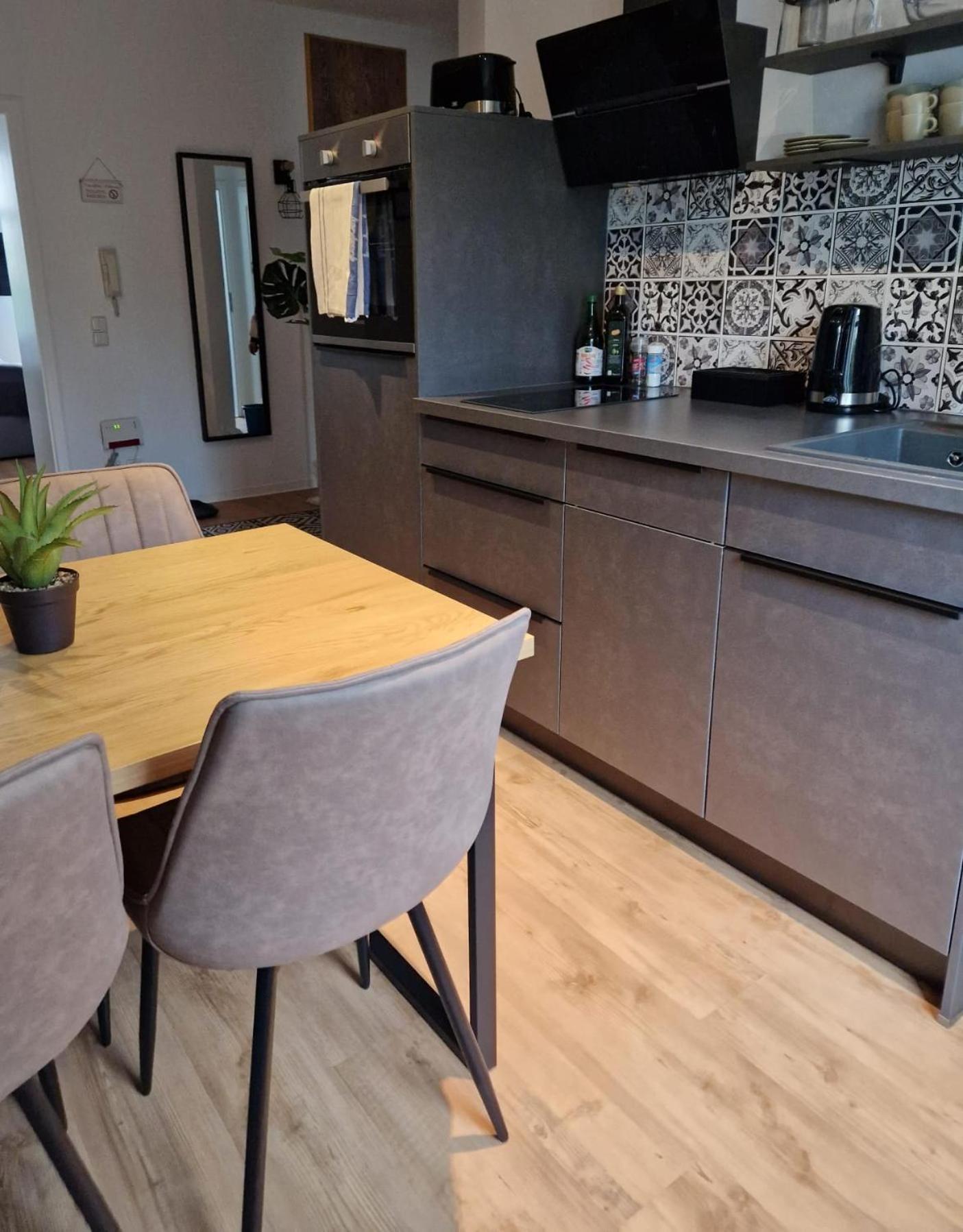 Bohnapartments Studio M City - Domplatz - Wlan - Vollausstattung Erfurt Eksteriør billede